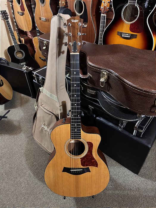 Violão Taylor 114ce elétrico regulado