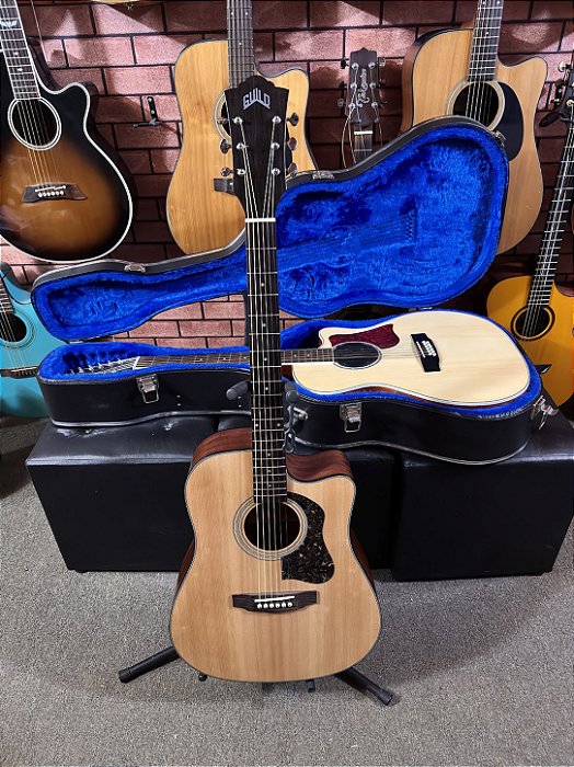 Violão Guild novo D340ce elétrico folk tampo sólido regulado cordas elixir novas