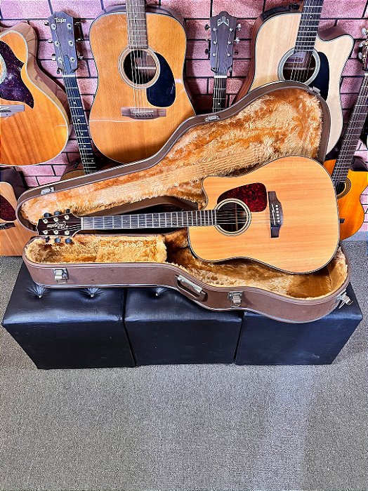 Violão Takamine GD93CE tampo sólido tk40d regulado