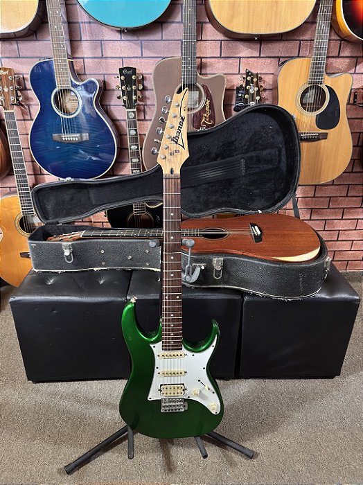 Guitarra Ibanez RX40 superstrato regulada