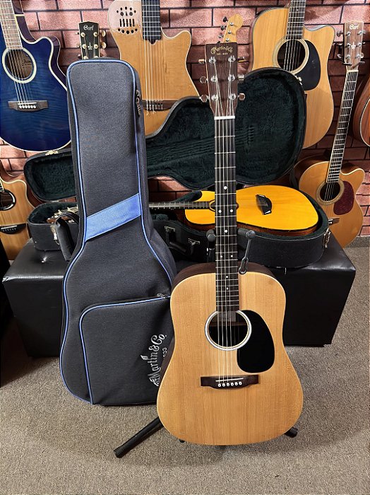 Violão Martin X Series folk elétrico com bag regulado