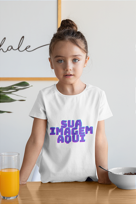Camiseta Infantil Menina Branca de Algodão com Estampa Personalizada