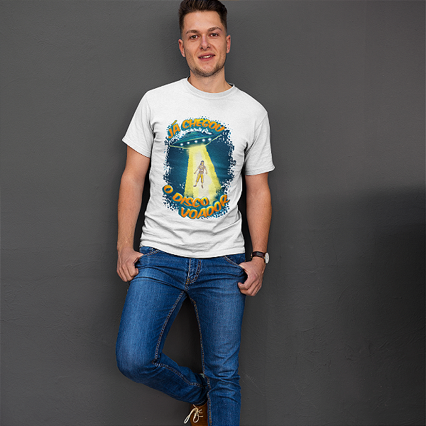 Camiseta Masculina Branca de Algodão Estampada Chaves Disco Voador