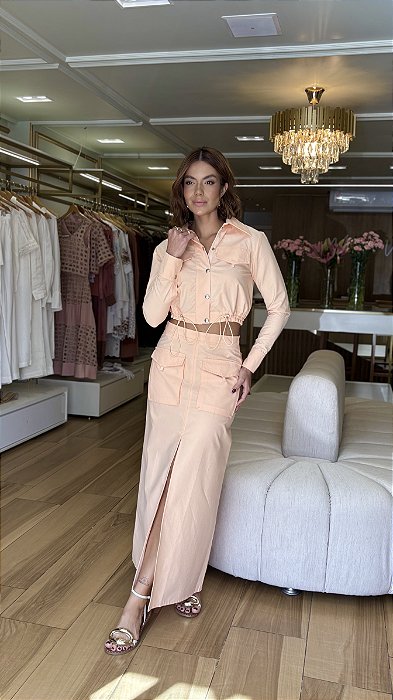 SAIA RETA COM BOLSOS