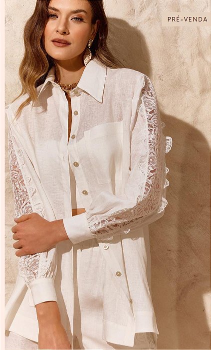 CAMISA COM DETALHE EM CROCHÊ