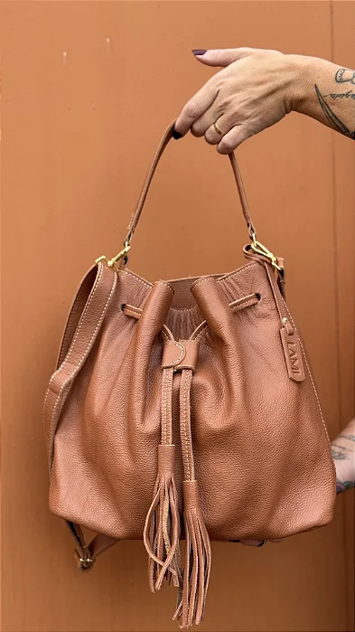 Bolsa Saco Lizzi em Couro Legitimo