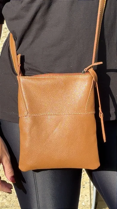 Bolsa Tiracolo Ruth em couro legitimo