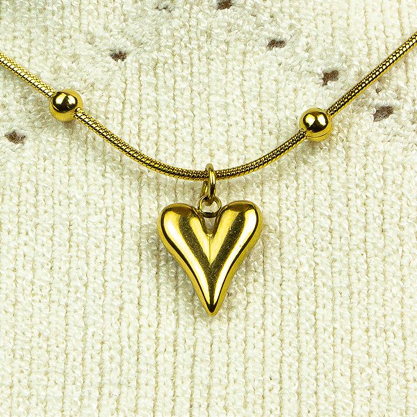 Colar Bolinha Dourada com Coração