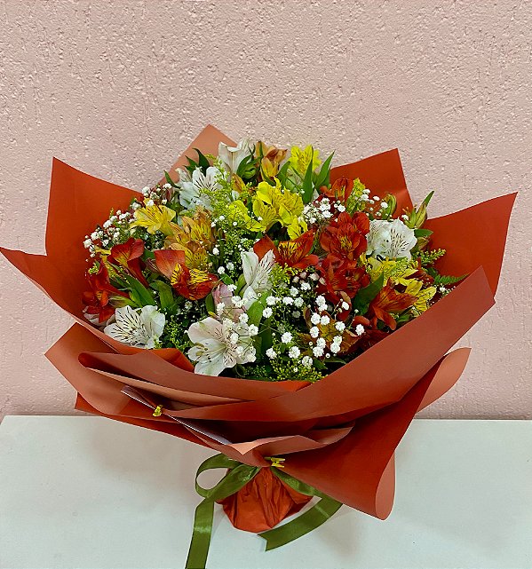 Buque de astromelias mistas