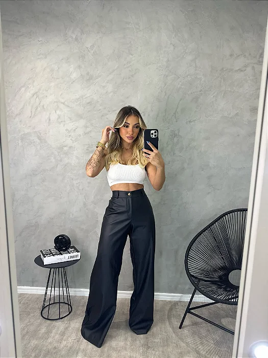 Calça Couro Fake