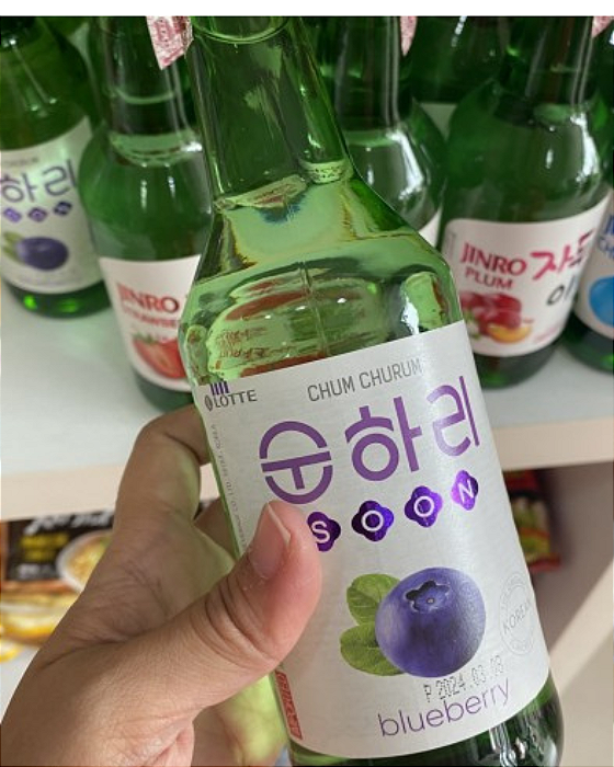 BEBIDA SOJU CHUM CHURUM - SABOR BLUEBERRY - GARRAFA 360ML