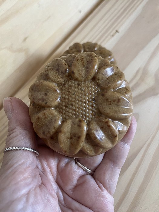 Sabonete de Argila Branca e Açafrão