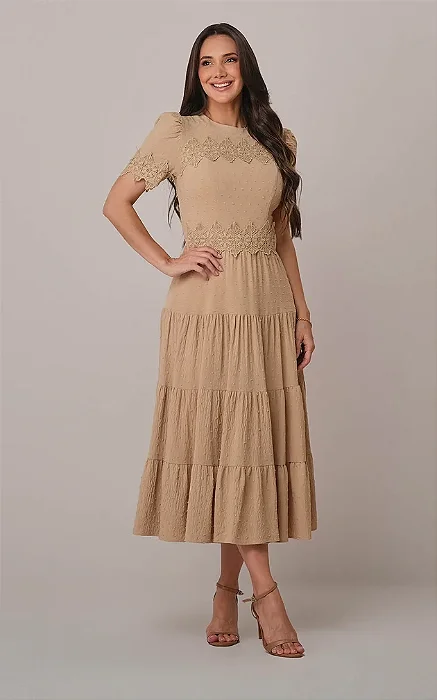Vestido Midi no Crepe Dots com Rendas Ananda Bege - Tata Martello