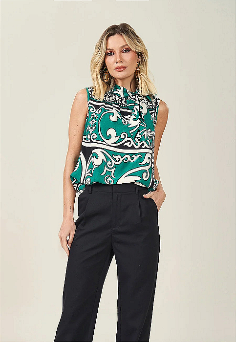 Blusa Sem Manga em Plano Viscose Lisa