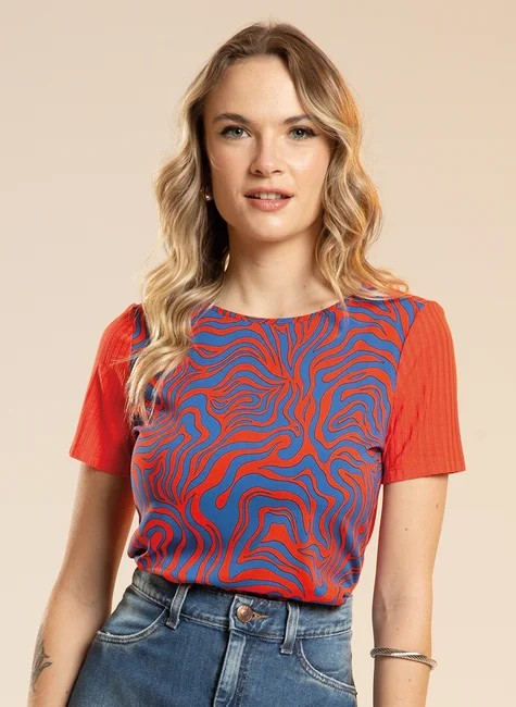 Blusa Estampada Com Costas Em Canelado