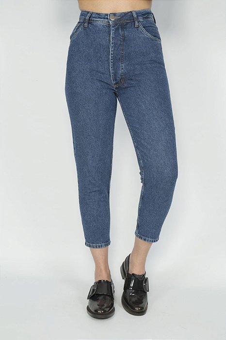 calça jeans mom