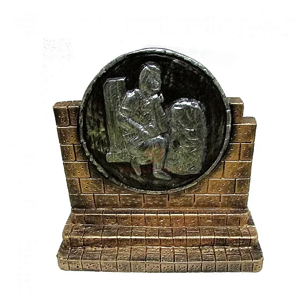 Estátua Muro com Símbolo Aprendiz Maçonaria (11cm)