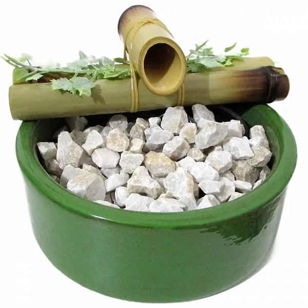 Fonte de Água Redonda em Cerâmica e Bambu (16cm)