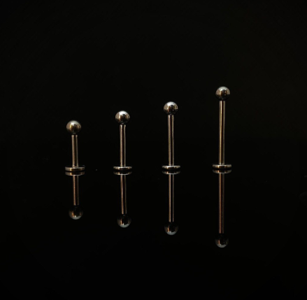 Labret básico em titânio