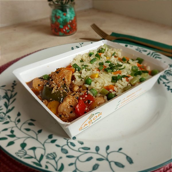 Frango xadrez + Arroz a grega