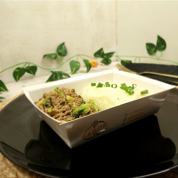Carne moída com Brócolis + Purê de batata