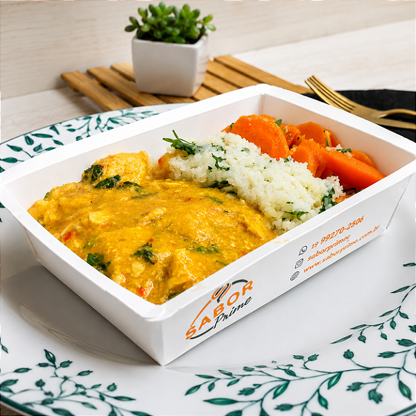 Bobó de frango + Arroz de couve flor + Cenoura