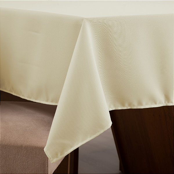 Toalha de Mesa Basic 1 Peça 1,45m x 1,40m 4 Lugares 100% Poliéster Tecido Oxford Palha