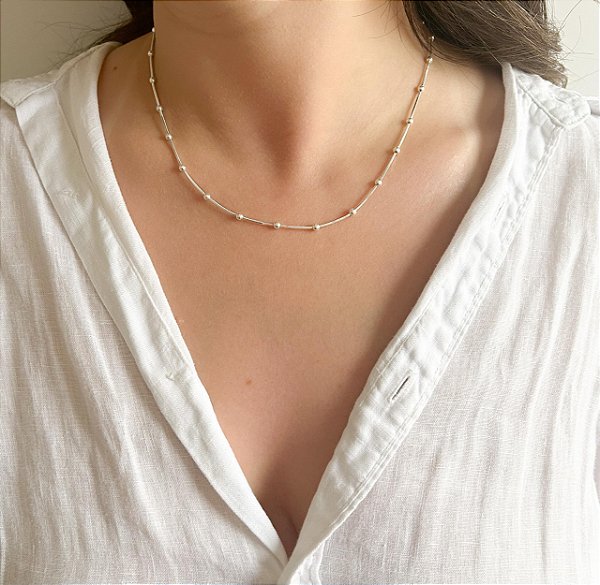 Colar em Prata Laminada Bolinhas