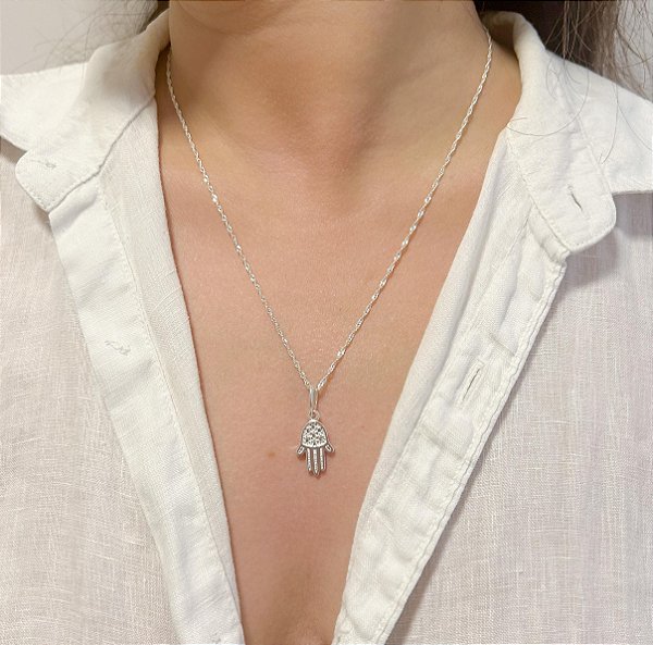 Colar em Prata Mão de Fátima Cravejada