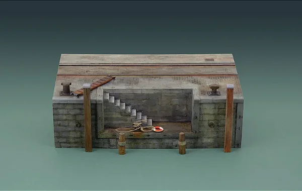 Dock with Stairs - Italeri #5615 1:35