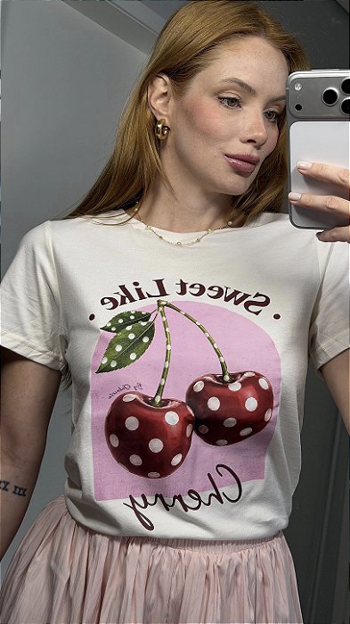 T-shirt Cereja Poas