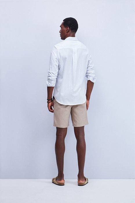 CAMISA COMFORT COLARINHO INGLÊS EM TECIDO COM LINHO