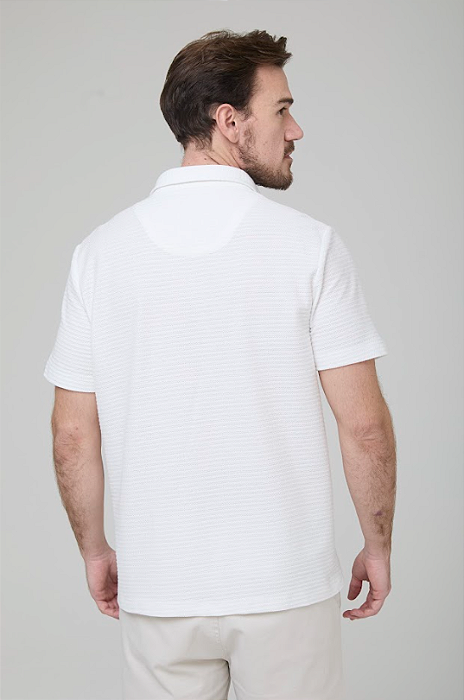 POLO SLIM EM MALHA MAQUINETADA