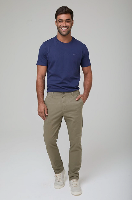 CALÇA CHINO SKINNY EM SARJA