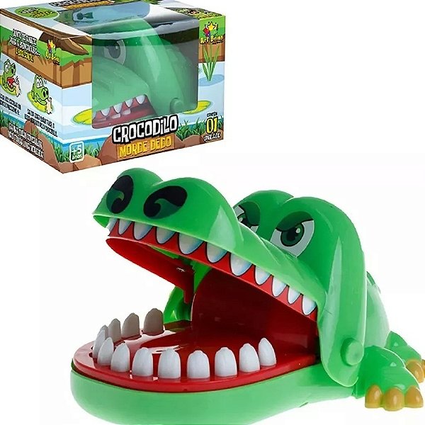 Crocodilo Dentista Morde Dedo