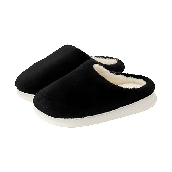 Pantufa Nuvem Preta Peluciada e Quentinha