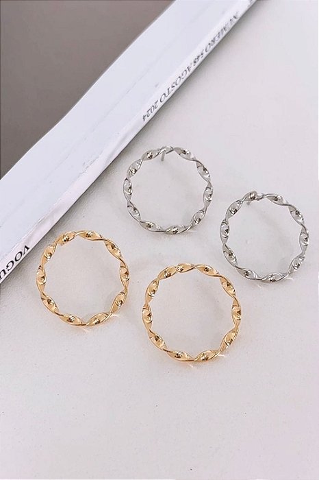 Brinco Argola Trançada