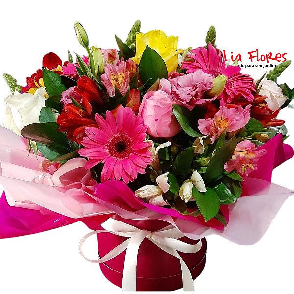 Buquê Encantado Com Gerberas e Rosas coloridas + flores