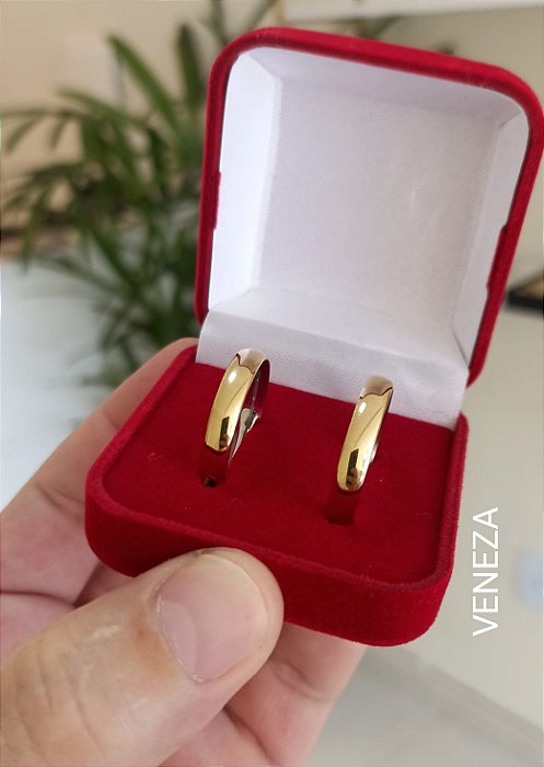 Par de Alianças Abauladas 4mm