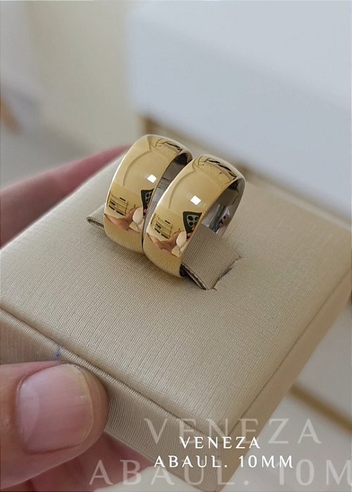 Par de Alianças Abauladas 10mm