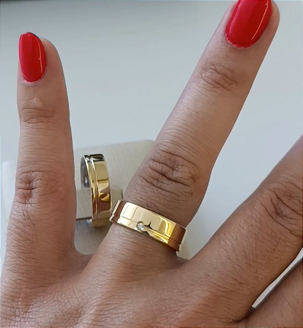 Par de Alianças 6mm Friso + Pedra