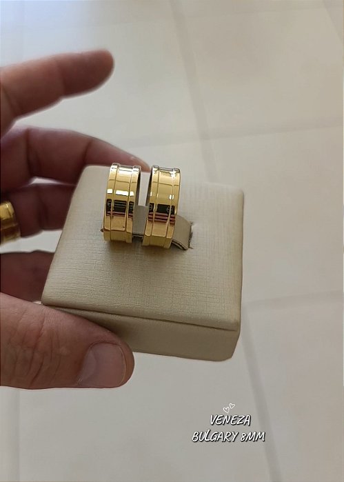 Par de Alianças 8mm Bulgary