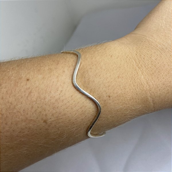 BRACELETE GEOMÉTRICO EM PRATA 925