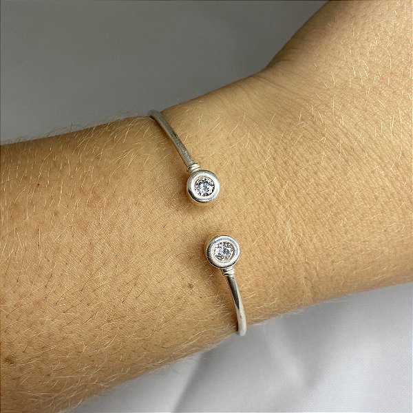 BRACELETE REGULÁVEL COM DUAS PEDRAS