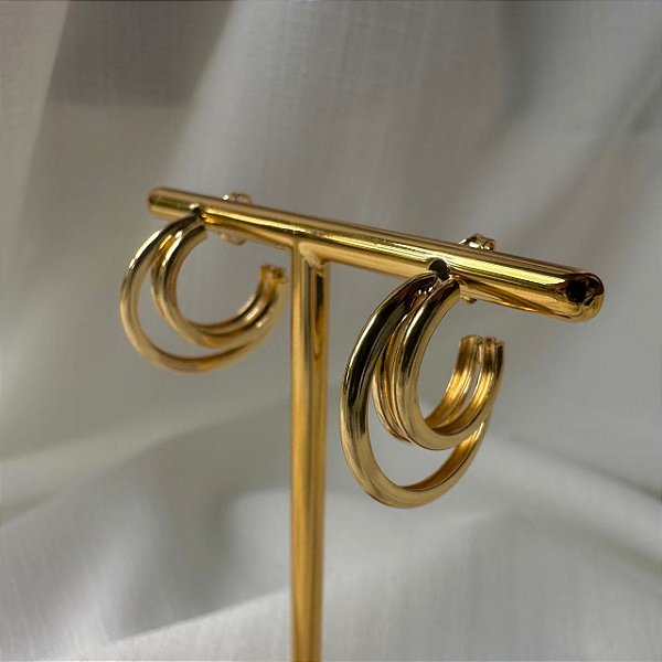 BRINCO ARGOLA TRIPLA LISA