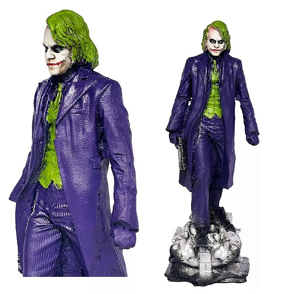 Estátua Coringa Prédio DC P