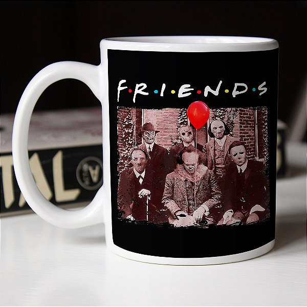 Caneca Friends Halloween Horror Freddy Jason Saw Hannibal It Mayers Branca