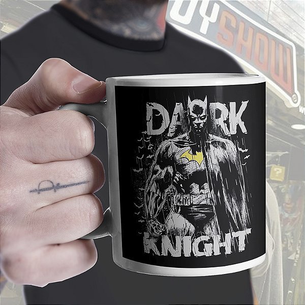 Caneca Batman Dark Knight Homem-Morcego Cavaleiro das Trevas Bruce Alan Wayne DC Comics Branca