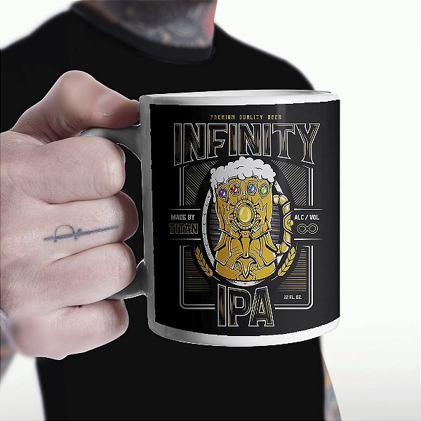 Caneca Cerveja Manopla Do Infinito Thanos Infinity Quality Beer Vingadores Marvel Comics Branca