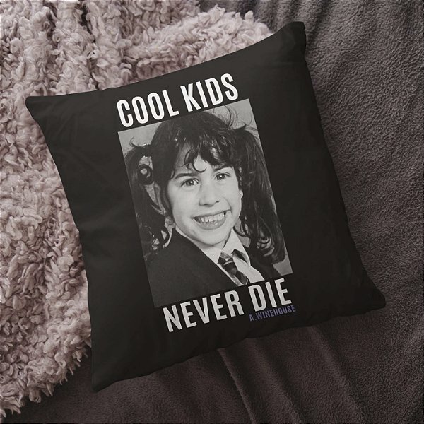 Almofada Cool Kids Never Die Amy Winehouse 45x45